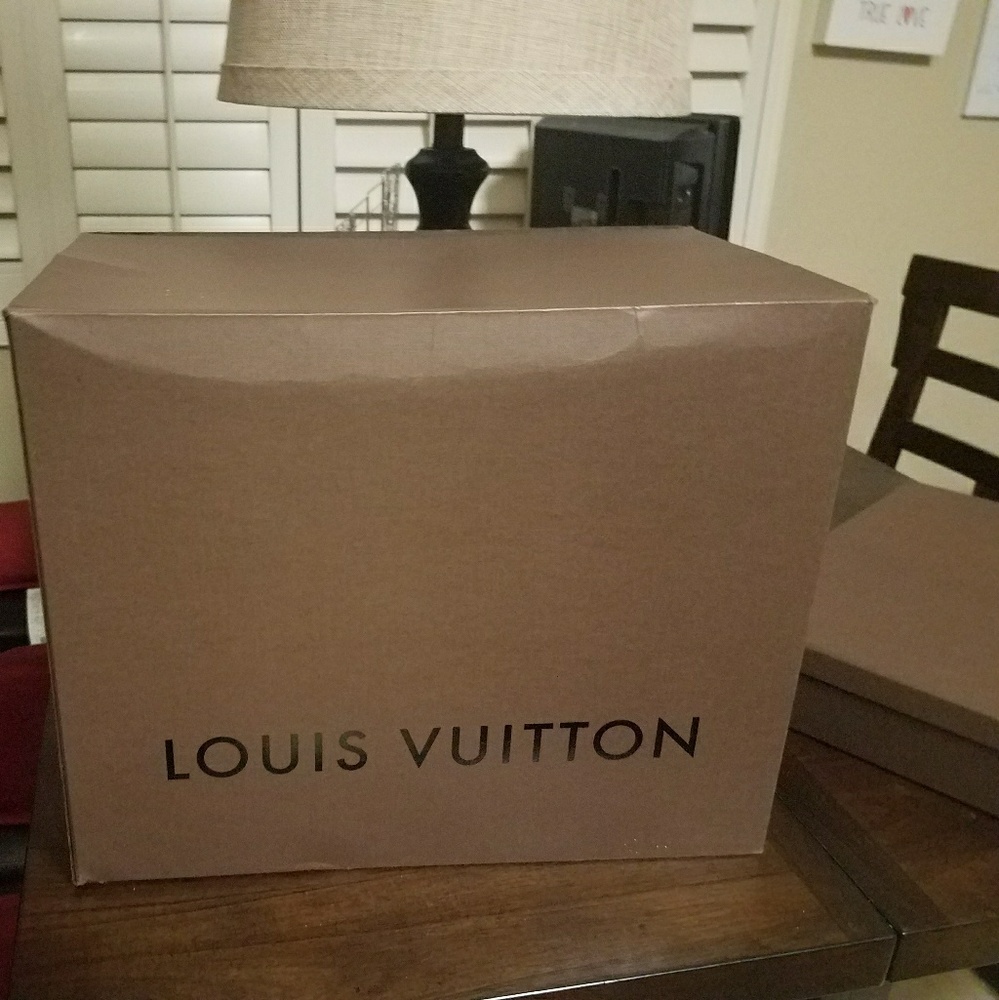 Louis Vuitton boxes for your louie bags